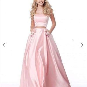 Sherri hill dress